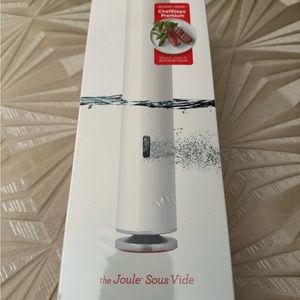 Brand new !!! Sealed never been open!!! breville the Joule Sous Vide !!!